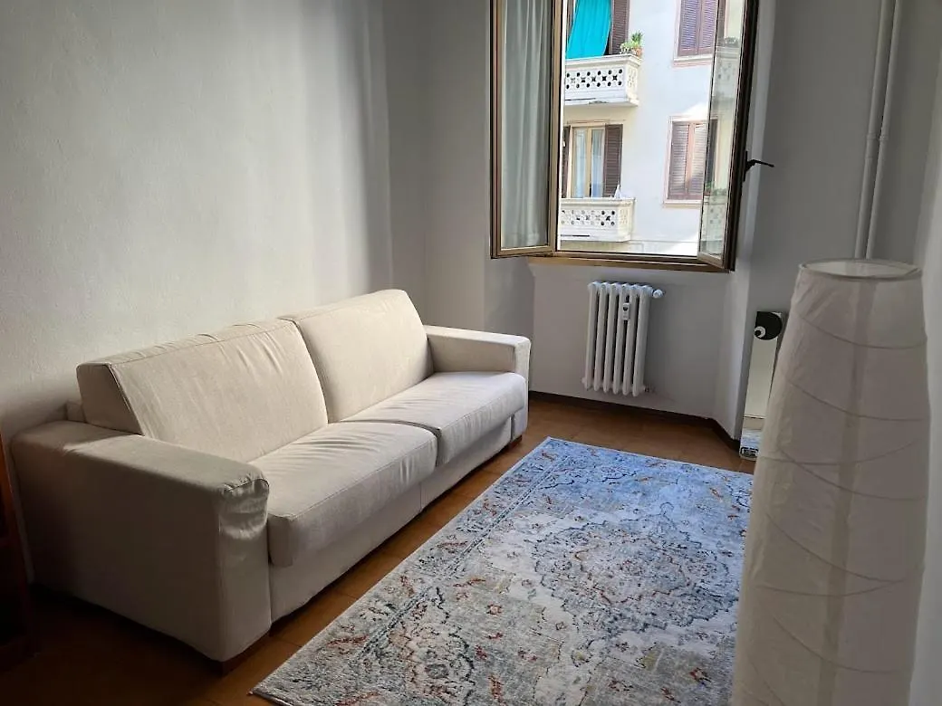 Grazioso Appartamento Nel Quartiere Maggiolina Di Milano 0*,  Italien